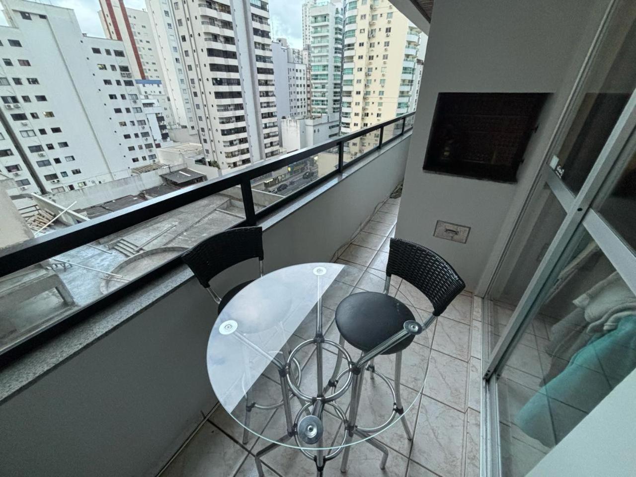 Apartamento 2 Quartos Central Diferenciado Apartman Balneário Camboriú Kültér fotó